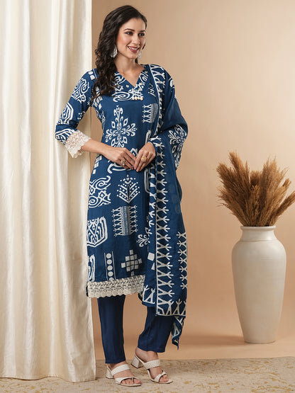 Ethnic Geometric Printed Straight Fit Kurta with Pant & Dupatta - Blue