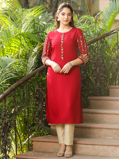 Woven dobby Design Resham & Sequins Floral Embroidered Kurta - Maroon