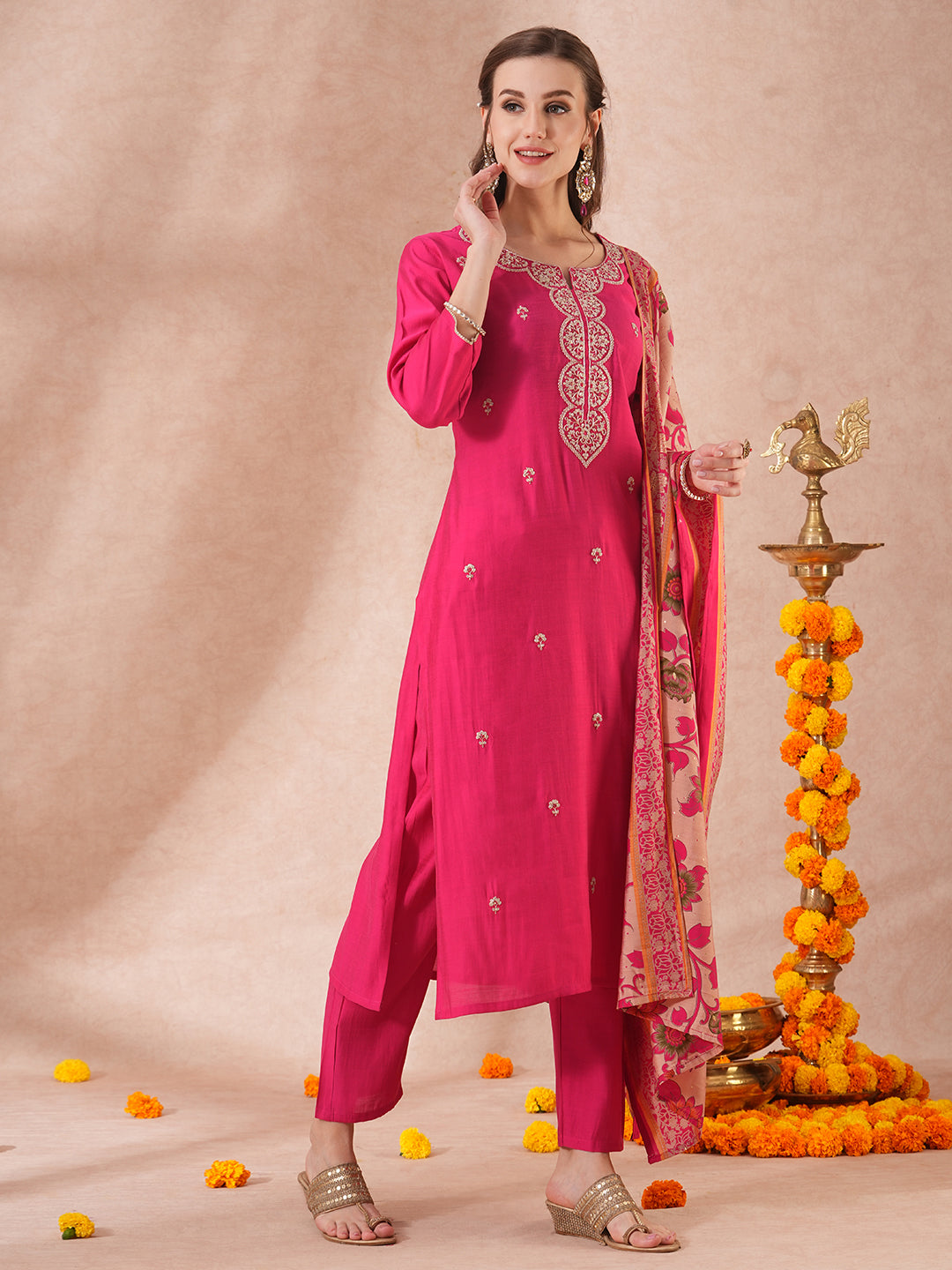 Solid Ethnic Floral Embroidered Straight Fit Kurta with Pant & Dupatta - Pink