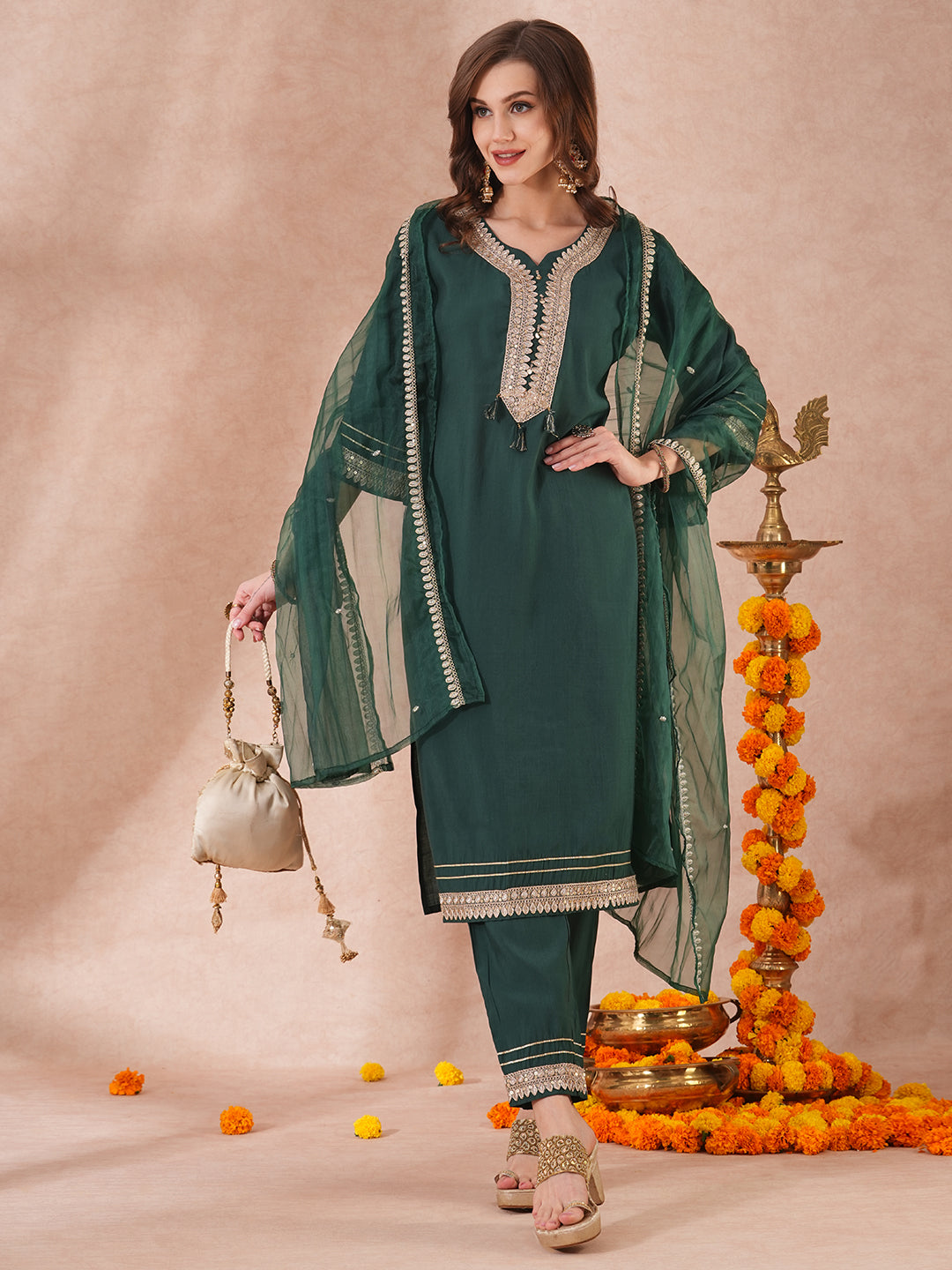 Solid Floral Embroidered Straight Fit Kurta with Pant & Dupatta - Green