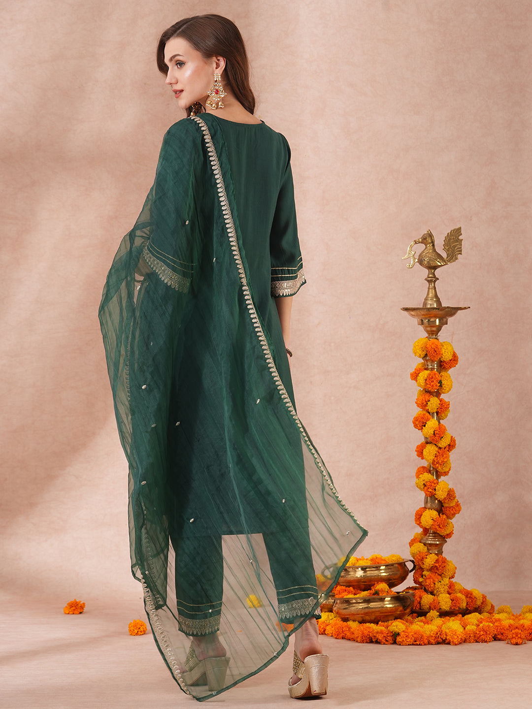 Solid Floral Embroidered Straight Fit Kurta with Pant & Dupatta - Green