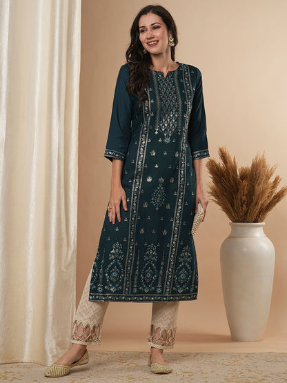 Ethnic Floral Foil Prints Straight Fit Kurta - Green