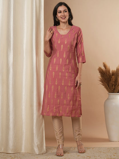 Ethnic Foil Floral Buti Printed Straight Fit Kurta - Peach