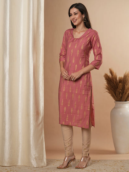 Ethnic Foil Floral Buti Printed Straight Fit Kurta - Peach