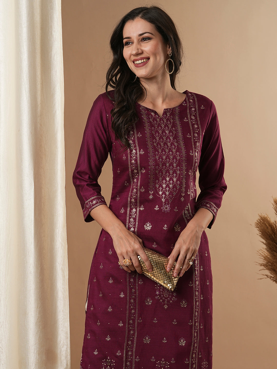 Ethnic Floral Foil Prints Straight Fit Kurta - Burgundy