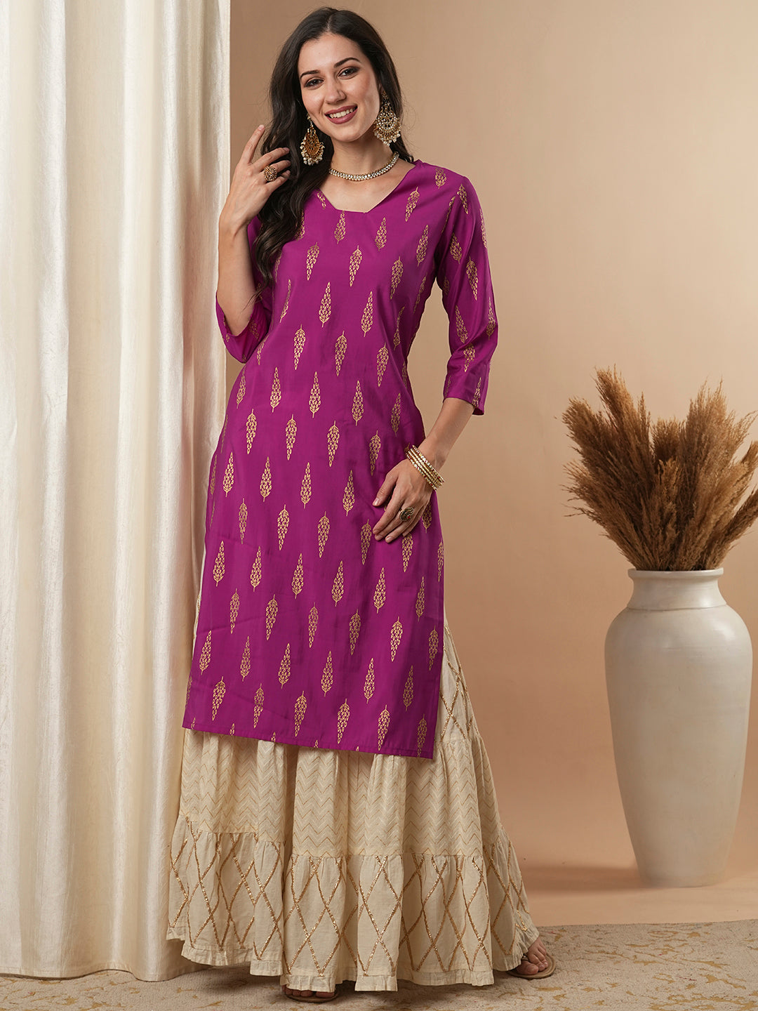 Ethnic Foil Floral Buti Printed Straight Fit Kurta - Purple