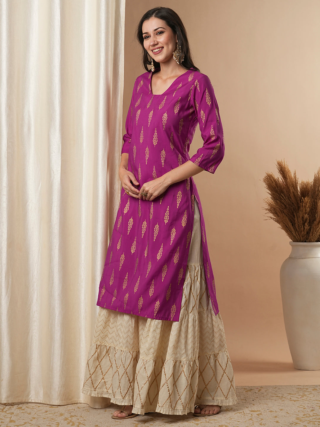 Ethnic Foil Floral Buti Printed Straight Fit Kurta - Purple