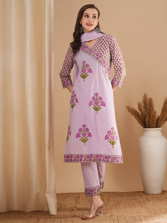 Ethnic Floral Printed Straight Kurta with Pant & Dupatta - Lavender