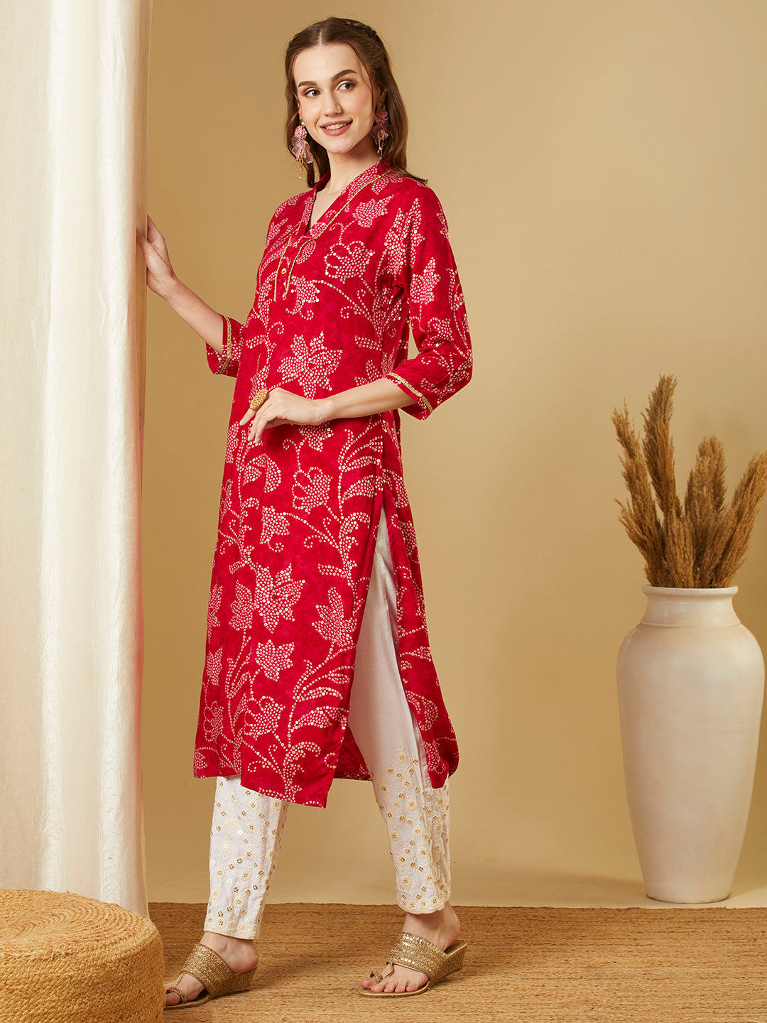 Bandhani Floral Printed Straight Fit Kurta - Pink