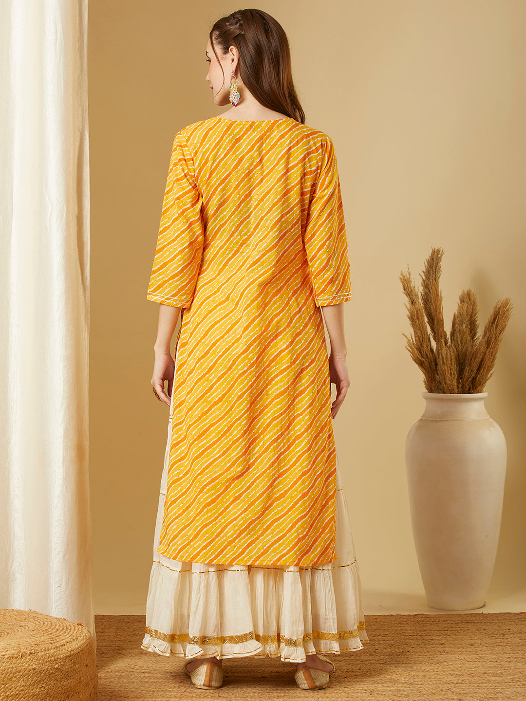 Leheriya Printed & Embroidered Straight Fit Kurta - Yellow