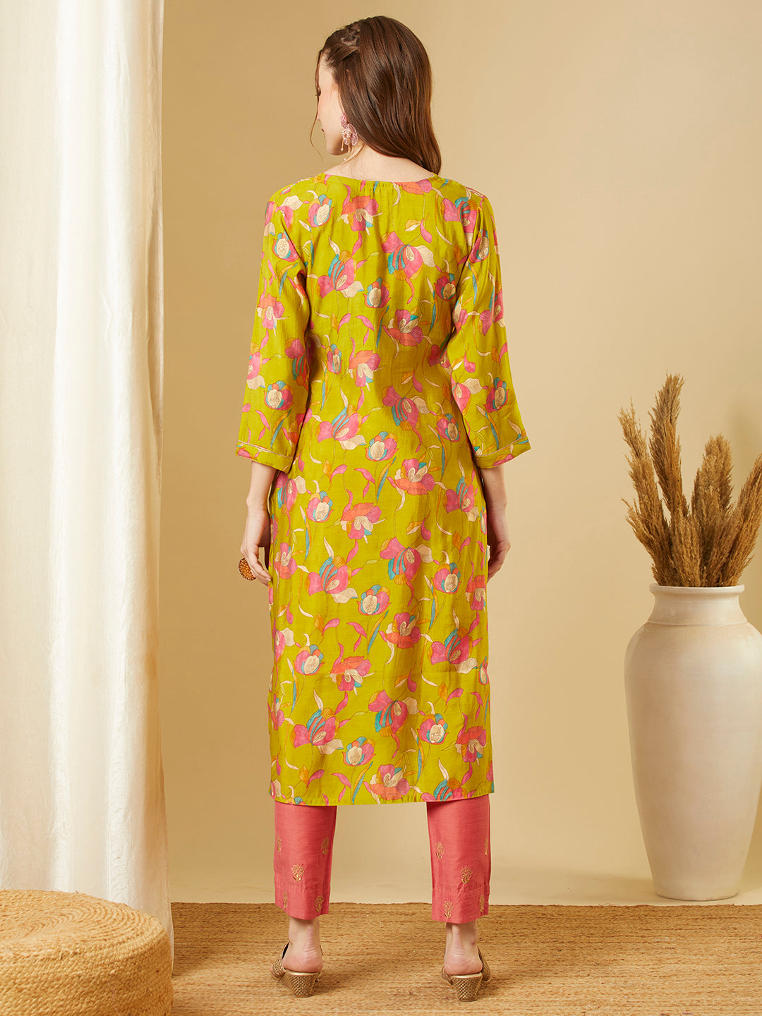 Ethnic Floral Printed & Embroidered Straight Fit Kurta - Green