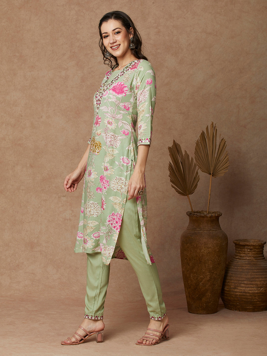 Floral Printed & Embroidered Straight Fit Kurta with Pant - Light Green