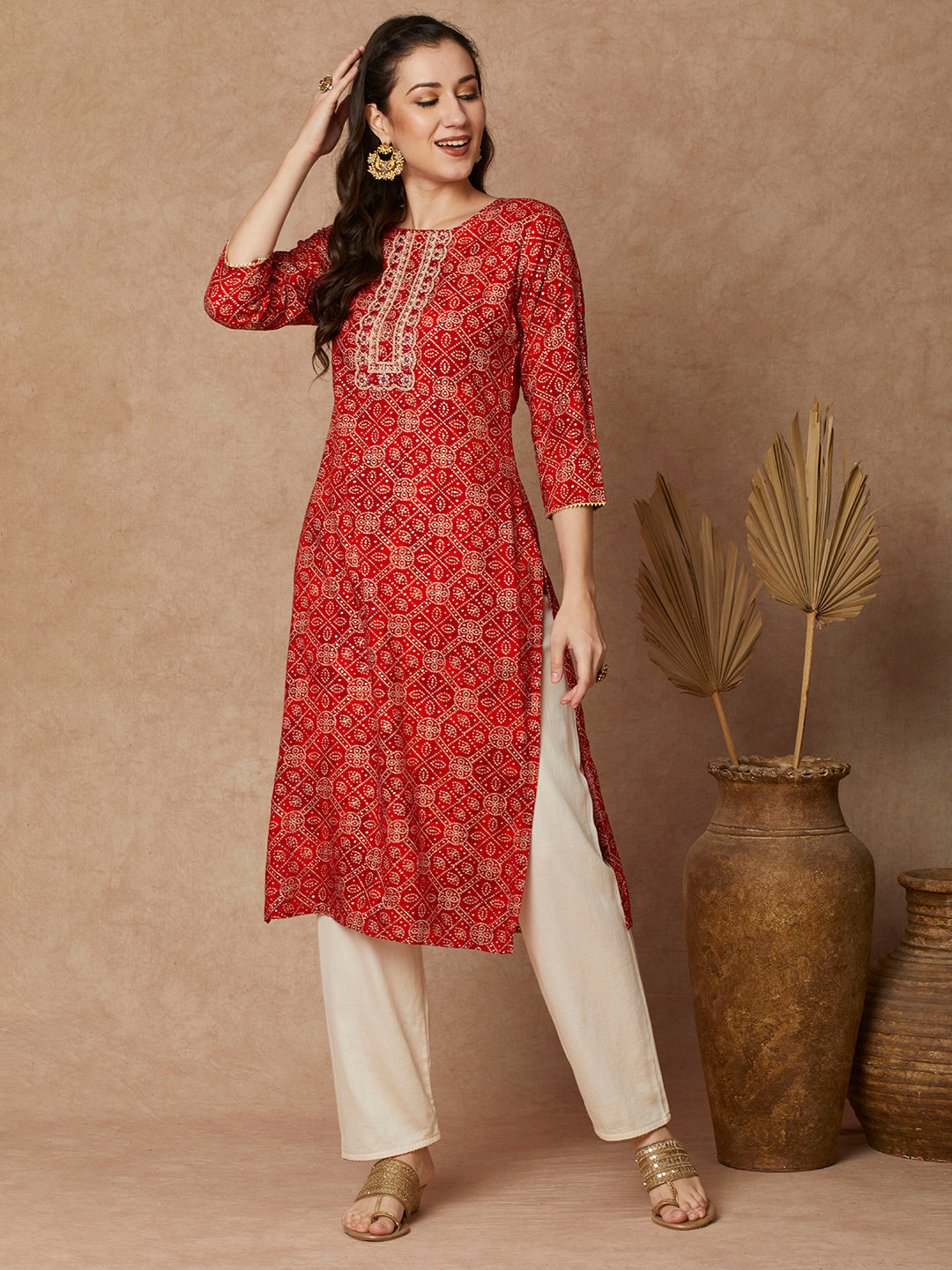 Bandhani Floral Printed & Embroidered Straight Fit Kurta - Red