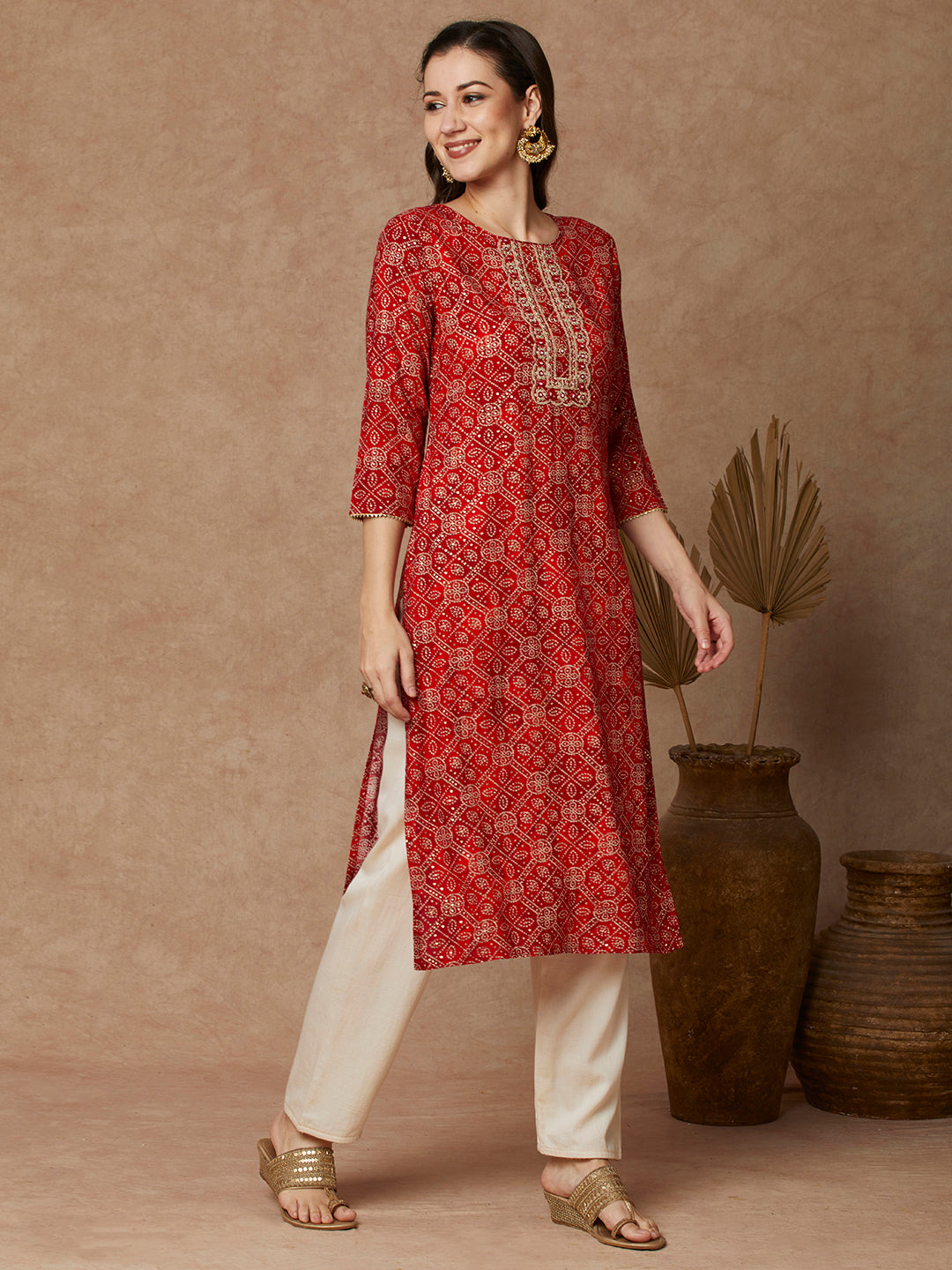 Bandhani Floral Printed & Embroidered Straight Fit Kurta - Red