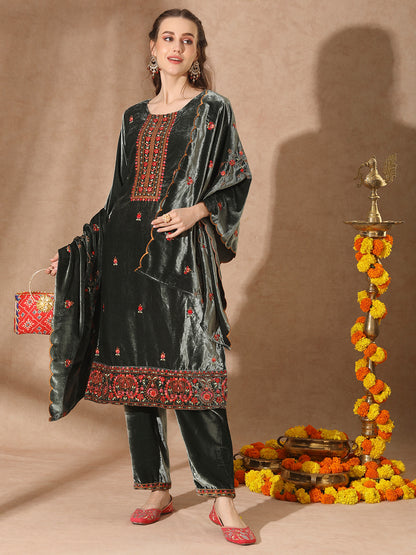 Solid Zari Embroidered Straight Velvet Kurta with Pant & Scalloped Dupatta - Green