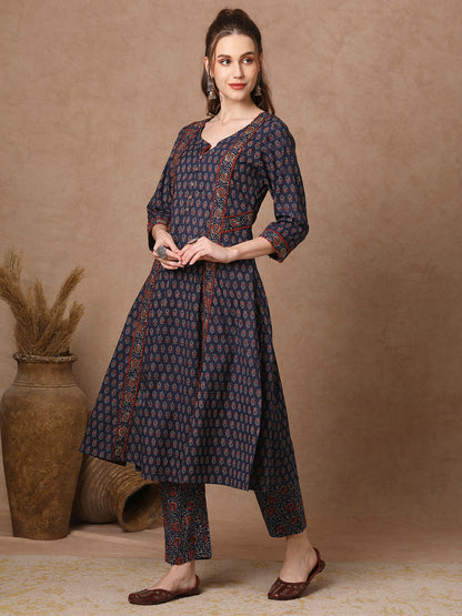 Ethnic Floral Printed A-Line Paneled Kurta with Pant - Blue