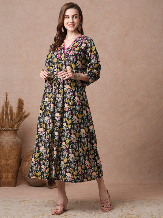 Ethnic Floral Printed A-Line Pleated Maxi Dress - Black