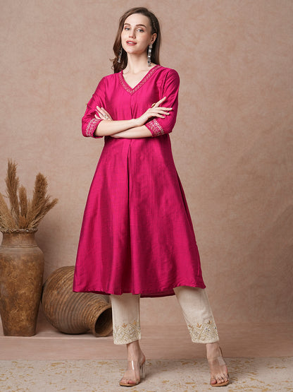 Solid Mirror Embroidered Straight Fit Kurta - Magenta