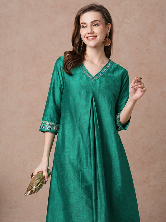 Solid Ethnic Embroidered A-Line Flared Kurta - Green