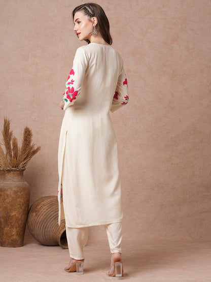 Solid Floral Patchwork Straight Fit Kurta with Pant - Cream