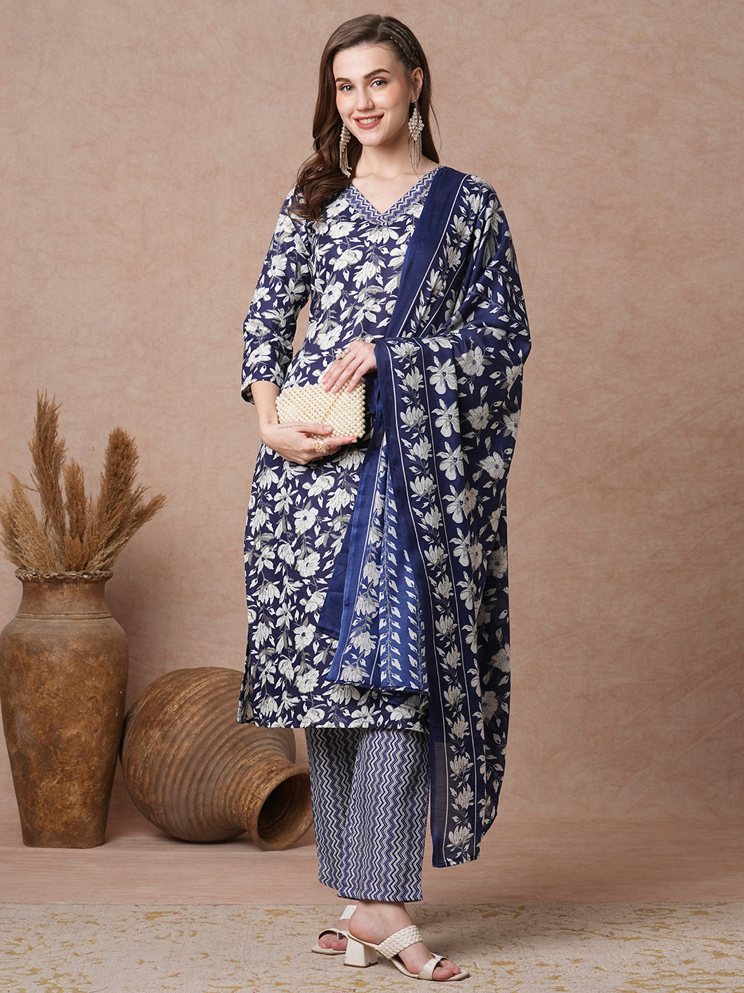 Floral Printed Straight Fit Kurta with Pant & Dupatta - Blue