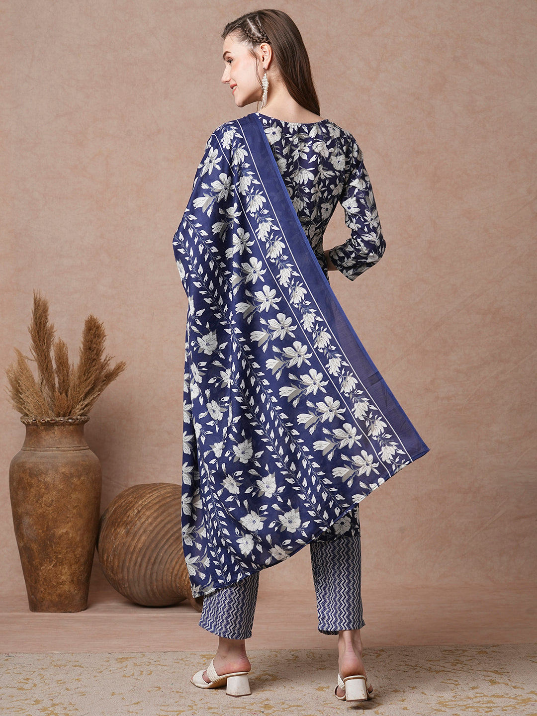 Floral Printed Straight Fit Kurta with Pant & Dupatta - Blue