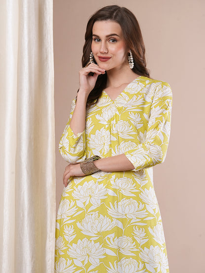 Abstract Floral Printed Straight Fit Kurta - Light Green