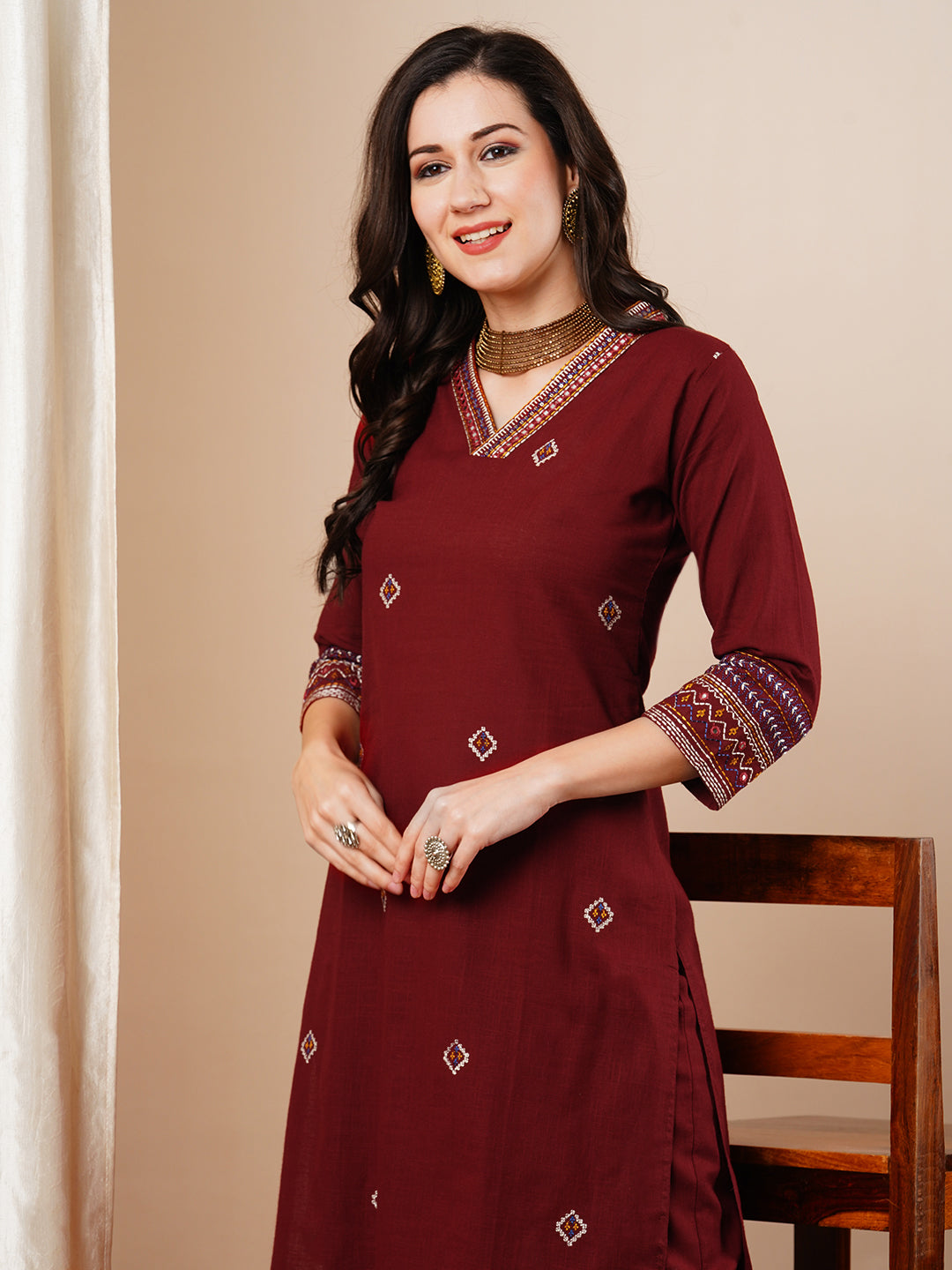 Solid Ethnic Embroidered Straight Kurta with Pant - Maroon