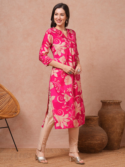 Ethnic Floral Printed Straight Fit Kurta - Pink