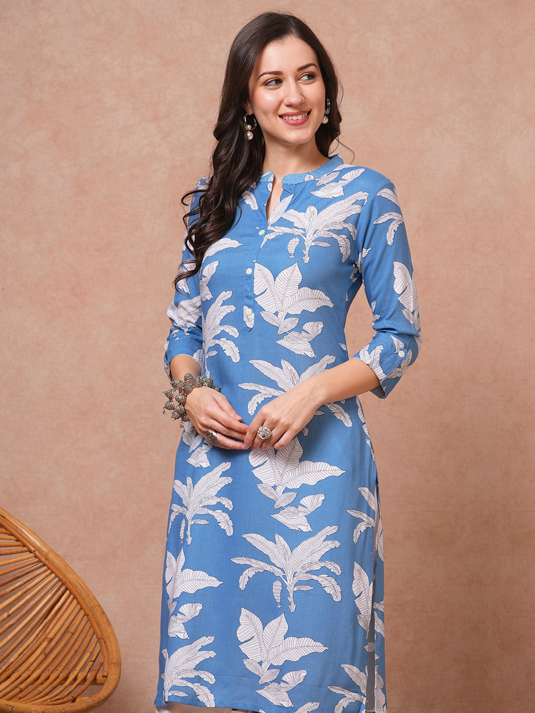 Abstract Floral Printed Straight Fit Kurta - Blue