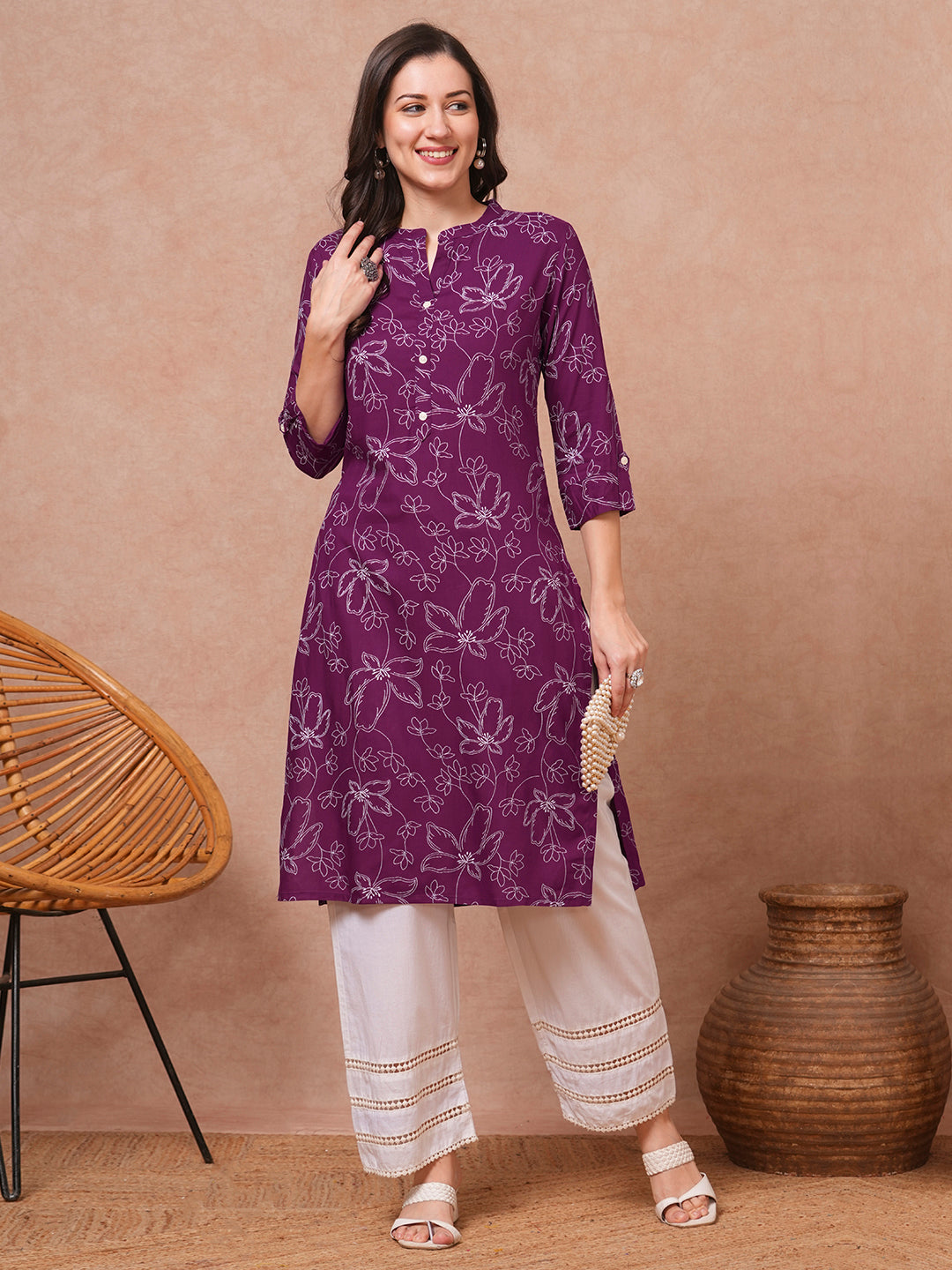 Ethnic Floral Printed Straight Fit Kurta - Purple