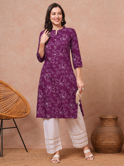 Ethnic Floral Printed Straight Fit Kurta - Purple