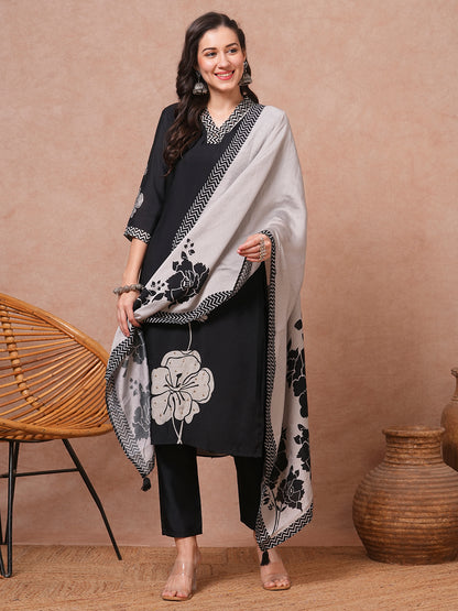 Abstract Floral Printed Embroidered Straight Fit Kurta with Pant and Dupatta - Black