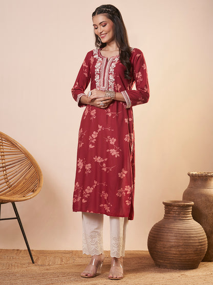 Floral Printed & Embroidered Straight Fit Kurta - Red