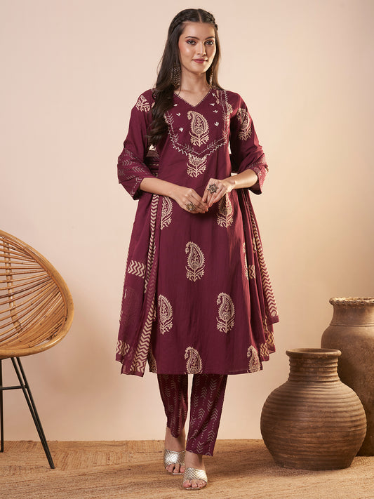 Ethnic Printed Straight Kurta with Pant and Dupatta - Maroon