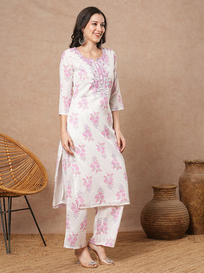 Floral Printed & Embroidered Straight Fit Kurta with Pant - White