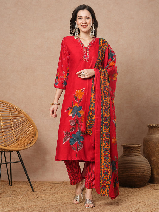 Floral Printed Straight Fit Kurta with Pant and Dupatta - Red