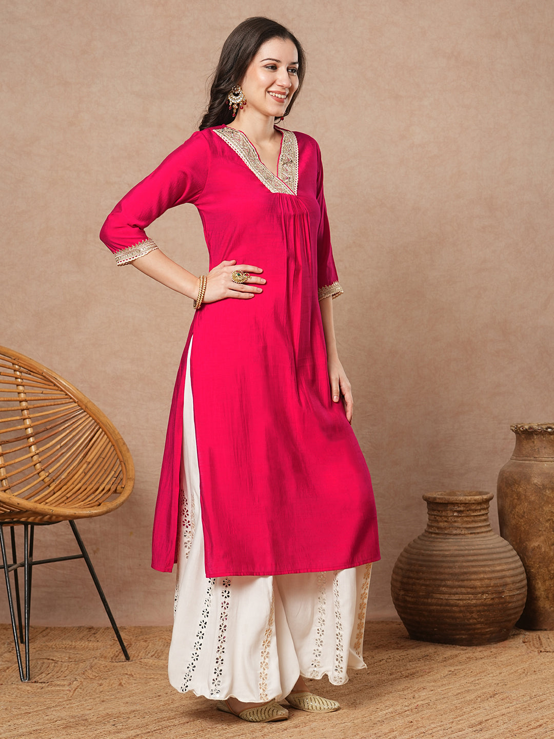 Ethnic Embroidered Straight Fit Kurta - Pink