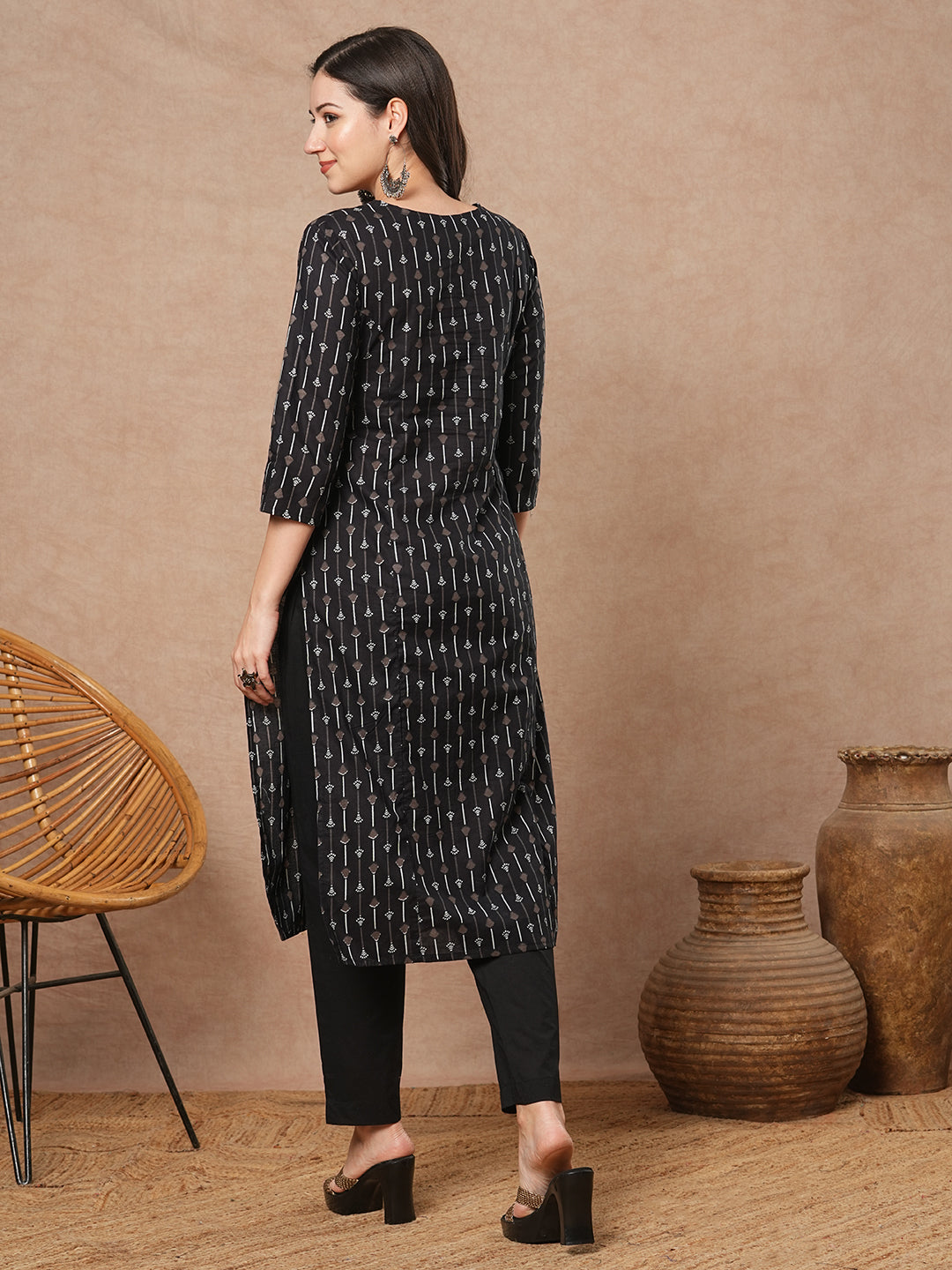 Ethnic Printed & Embroidered Straight Fit Kurta with Pant - Black