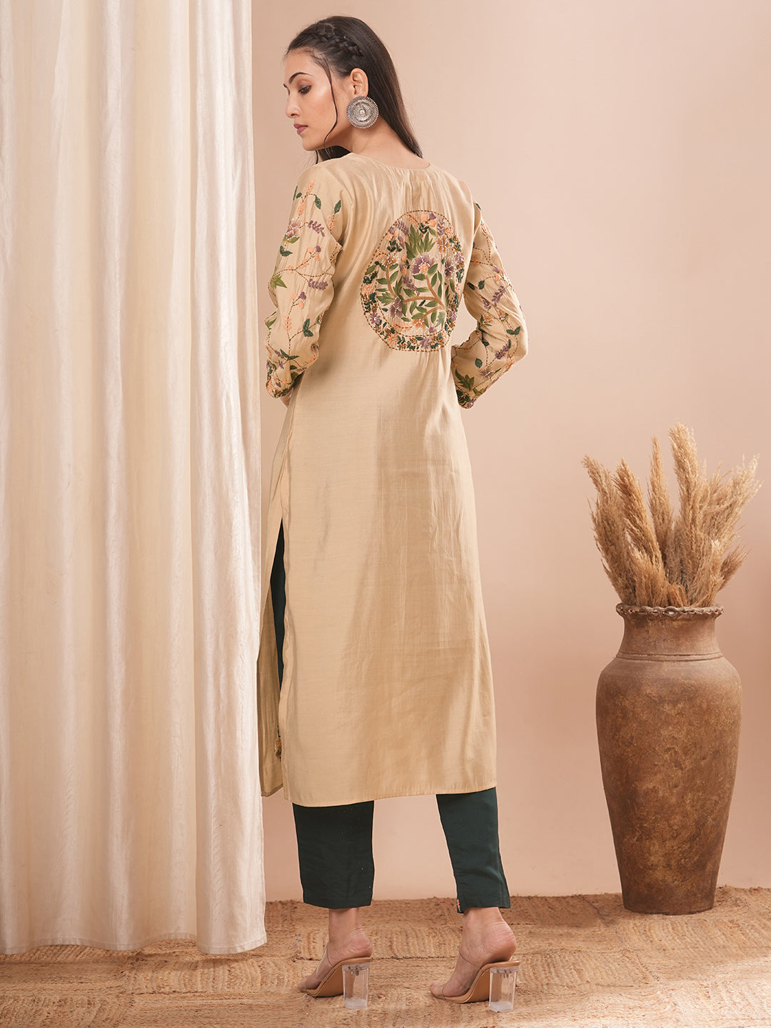 Solid Floral Hand Embroidered Straight Fit Kurta - Beige