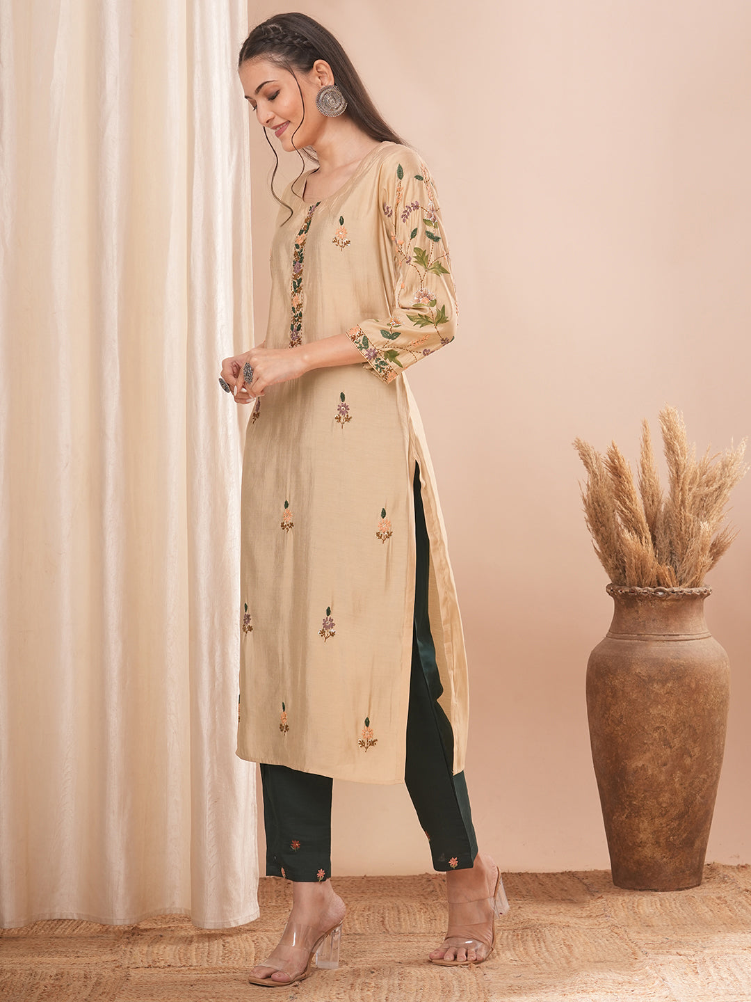 Solid Floral Hand Embroidered Straight Fit Kurta - Beige