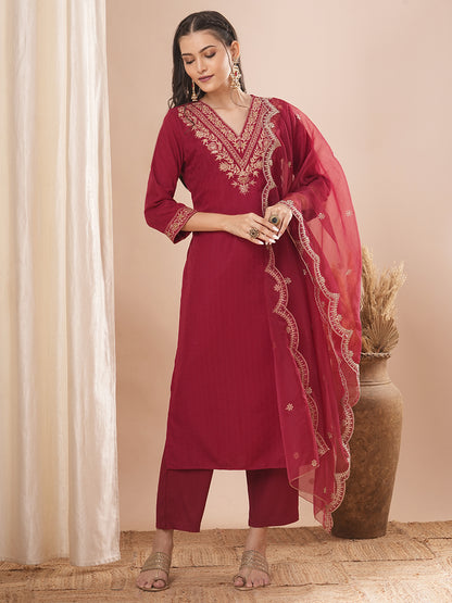 Solid Ethnic Embroidered Straight Fit Kurta with Pant & Dupatta - Maroon