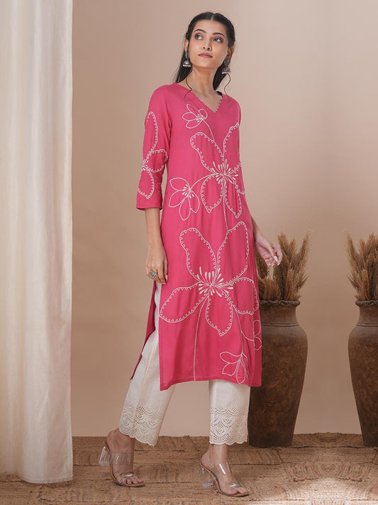 Solid Floral Embroidered Straight Fit Kurta - Pink