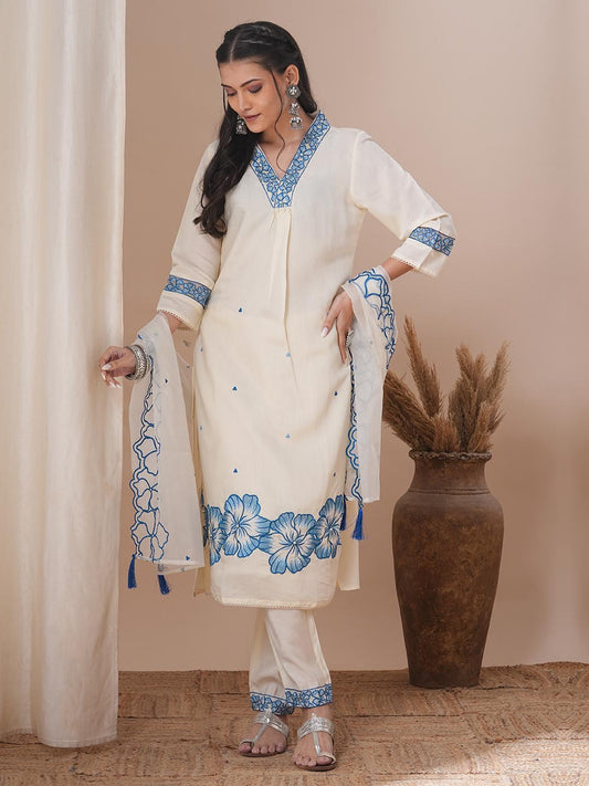 Solid Floral Embroidered Straight Fit Kurta with Pant & Dupatta - Off White