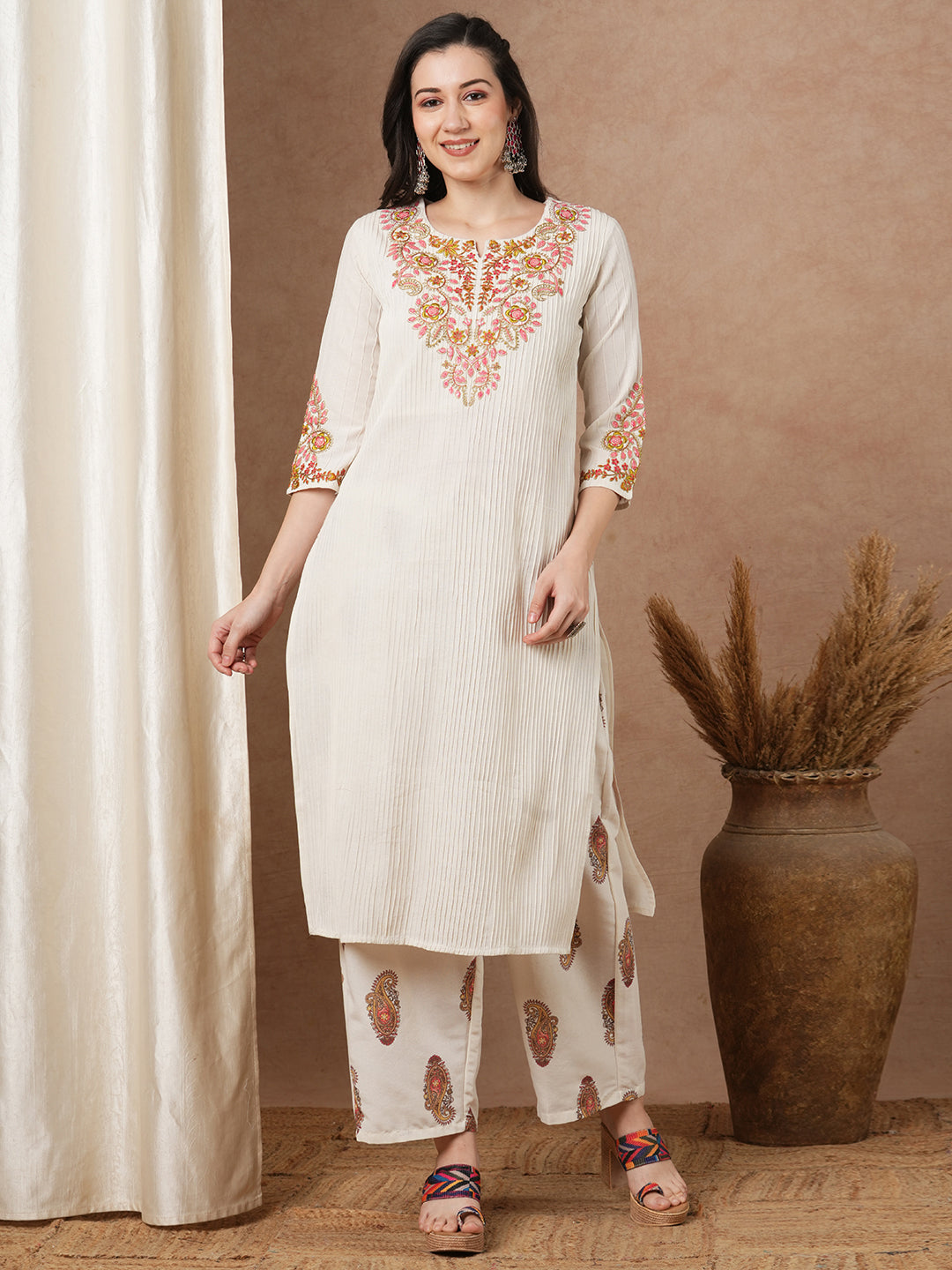 Solid Floral Embroidered Straight Fit Kurta with Palazzo - Off White