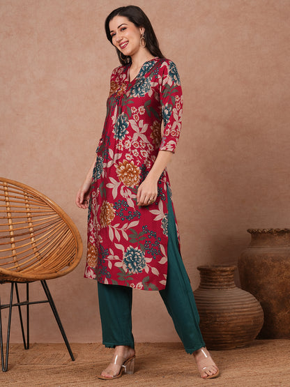 Abstract Floral Printed Straight Fit Kurta - Red