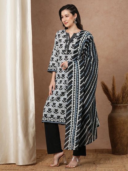 Ethnic Printed Straight Fit Kurta with Pant & Dupatta - White