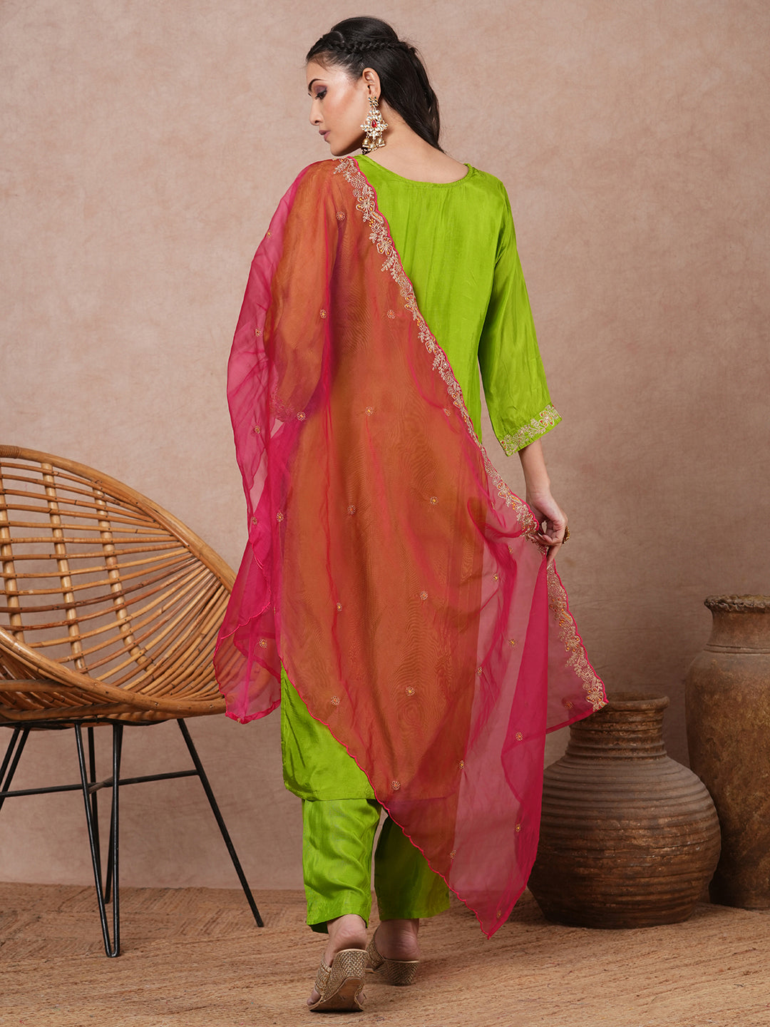 Solid Floral Embroidered Straight Fit Kurta with Pant and Dupatta - Green