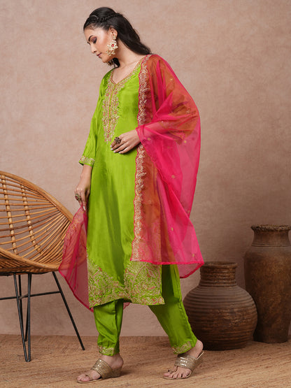 Solid Floral Embroidered Straight Fit Kurta with Pant and Dupatta - Green