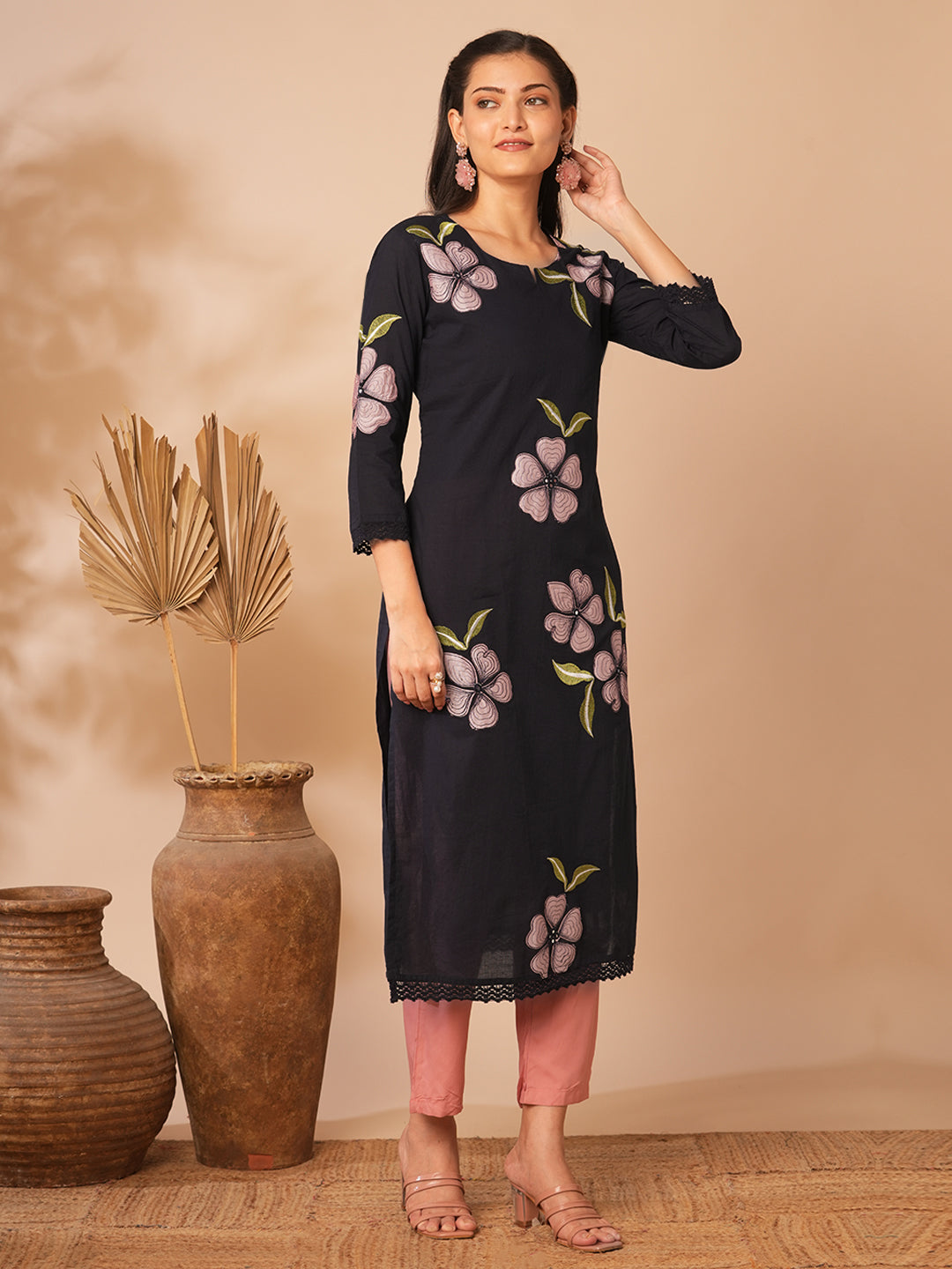 Abstract Floral Printed Straight Fit Kurta - Black